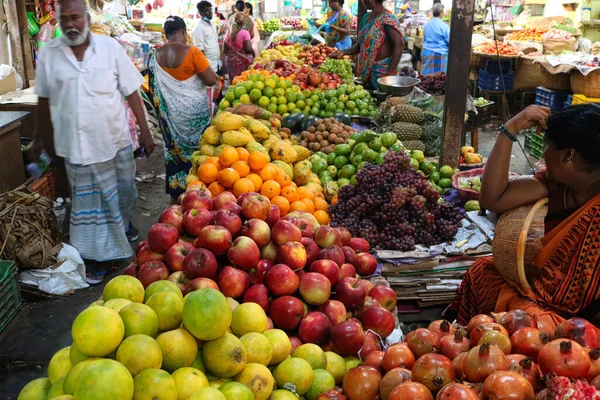 Uma Coleção Colorida Produtos Orgânicos Locais Mercado Agricultor Local Pondicherry — Fotografia de Stock