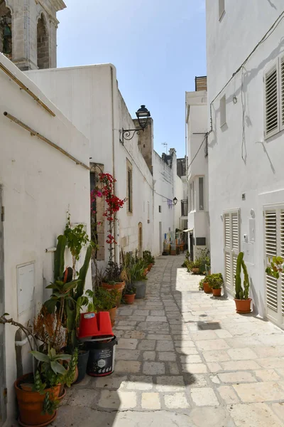 Een Smalle Straat Van Polignano Mare Een Middeleeuws Dorp Van — Stockfoto