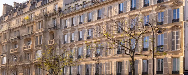 Paris Belos Edifícios Bairro 11E Fachadas Típicas — Fotografia de Stock