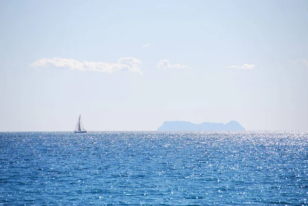 Una Imagen Panorámica Yate Vela Gibraltar — Foto de Stock