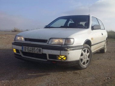 Japonya önden çekişli spor araba, Nissan Sunny 2.0GTI