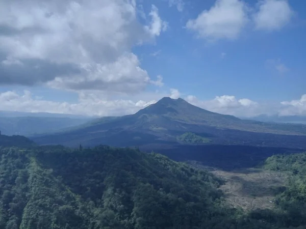 Uma Bela Foto Vulcão Ativo Monte Batur — Fotografia de Stock