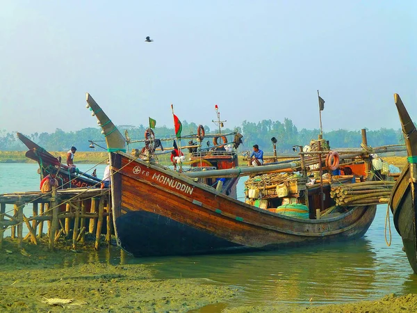コックスバザールは 素晴らしいビーチを持つバングラデシュの観光客のための主なスポットです — ストック写真