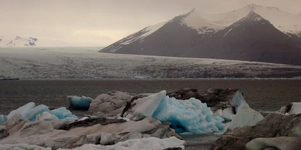 冰岛Jokulsarlon冰川泻湖的美丽景色 — 图库照片