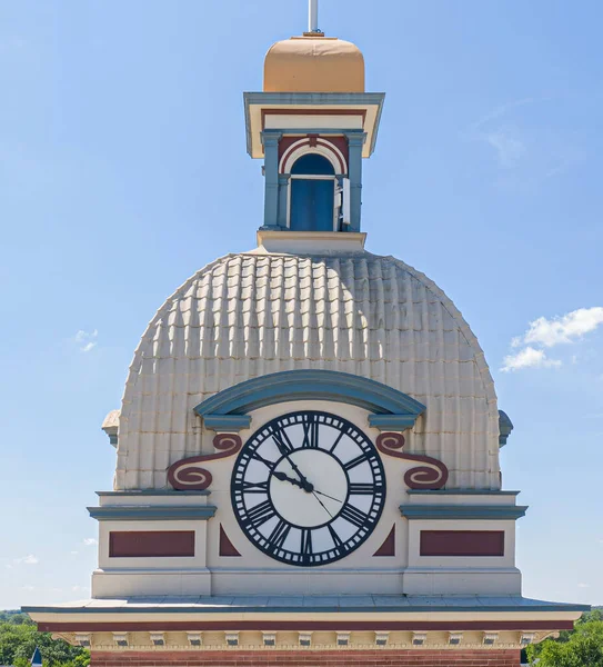 Uma Foto Vertical Torre Tribunal Condado Adams Indiana Estados Unidos — Fotografia de Stock