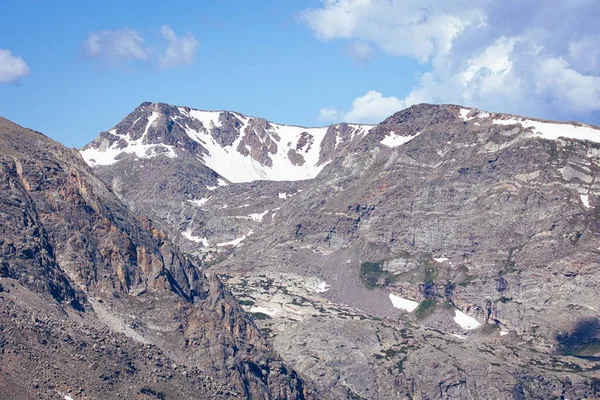 Uma Vista Hipnotizante Paisagem Montanhosa Rochosa — Fotografia de Stock