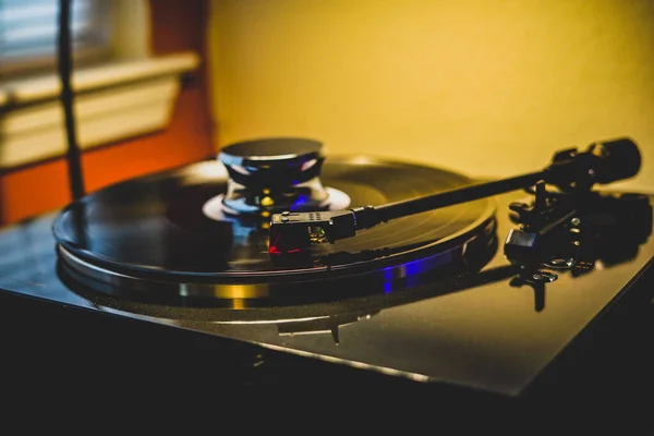 Primer Plano Del Tocadiscos Enfoque Seleccionado — Foto de Stock