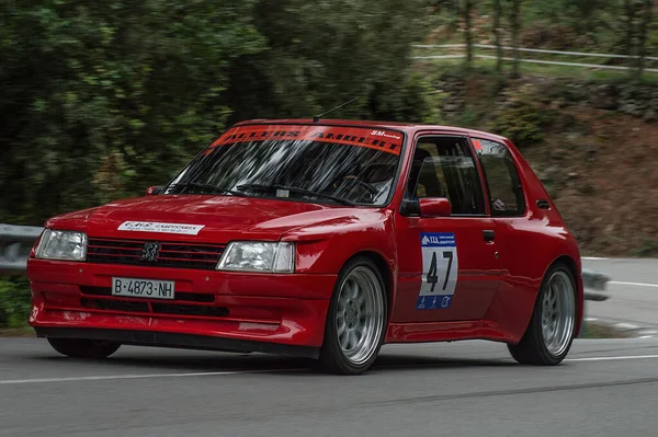 Rally Car Running Asphalt Peugeot 205 Maxi — Stock Photo, Image