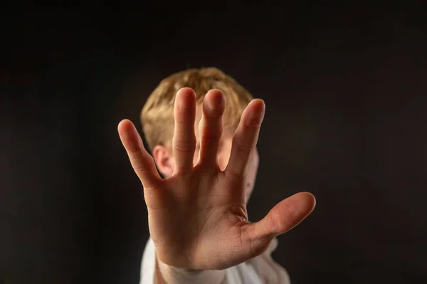 Closeup Male Showing His Hand Palm Black Background — Stock Photo, Image