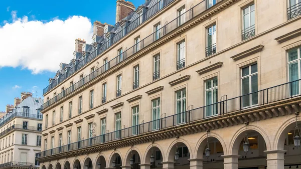 Paris Die Schöne Straße Rivoli Typische Fassade Und Fenster — Stockfoto