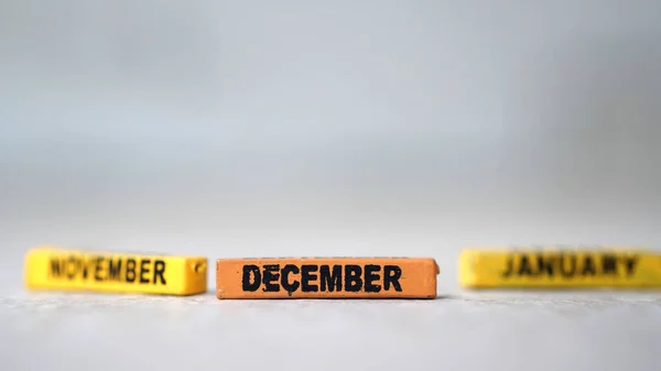 Aralık Kasım Ocak Aylarında Tahta Bloğun Yakın Plan Çekimi — Stok fotoğraf