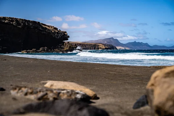 Atlantische Oceaan Golven Crashen Tegen Kust Het Fuerteventura Eiland — Stockfoto