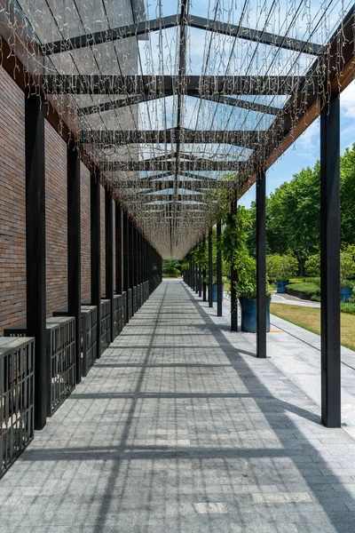 Vertical Corridor Frame — Stock Photo, Image