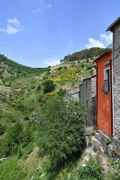 Paisagem Sasso Castalda Uma Aldeia Nas Montanhas Província Potenza Itália — Fotografia de Stock
