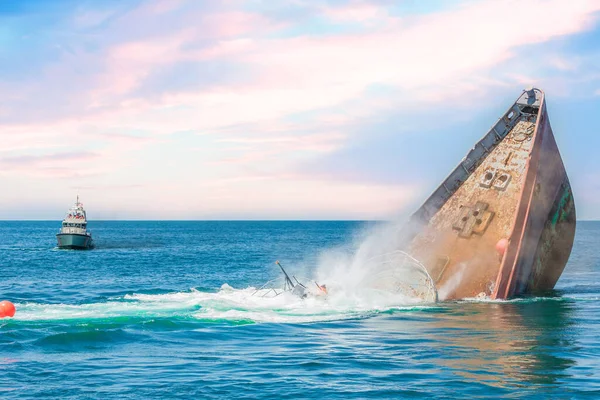 Old Rusty Ship Sinking Delaware Bay Daytime — Stock Photo, Image