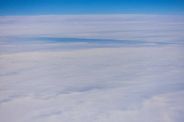 Piękny Chmurny Krajobraz Pod Błękitnym Niebem — Zdjęcie stockowe