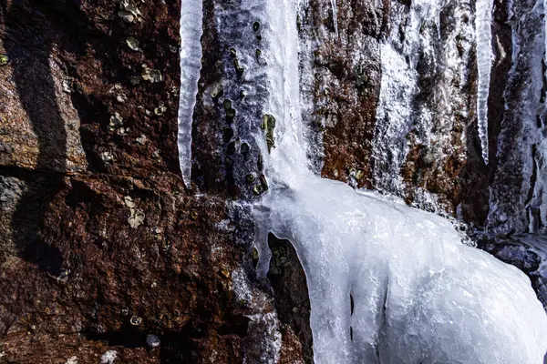 Primer Plano Carámbanos Una Cascada Congelada — Foto de Stock