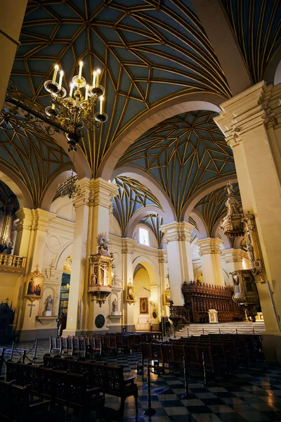 Interior Uma Igreja Com Cadeiras Lima Peru — Fotografia de Stock