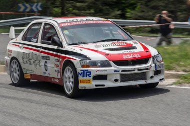 Rallycar, Mitsubishi Lancer 'ın özel ayarlama modeli.