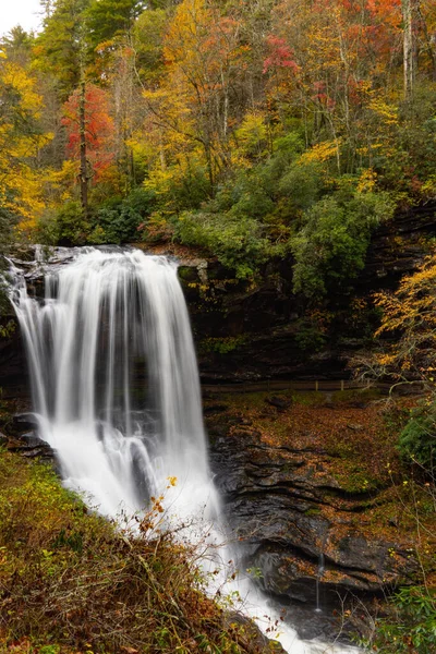 Plan Vertical Dry Falls Coulant Dans Forêt Caroline Nord États — Photo