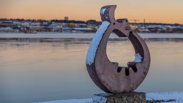 Eine Skulptur Des Seeungeheuers Das Winter Die Stadt Ostersund Schweden — Stockfoto