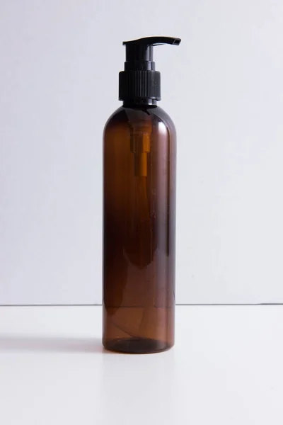 Brown Transparent Bottle Shampoo Isolated White Background — Stock Photo, Image