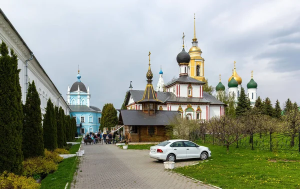 Vue Panoramique Une Cour Monastère Holy Trinity Novo Golutvin Ville — Photo