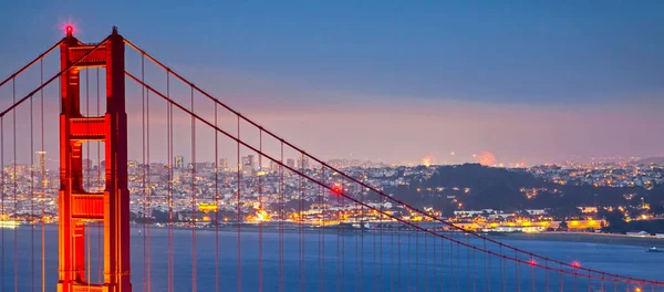 Μια Όμορφη Θέα Της Γέφυρας Golden Gate Στο Σαν Φρανσίσκο — Φωτογραφία Αρχείου