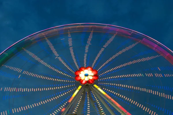 Low Angle Long Exposure Shot Ferry Wheel Prater Vienna Austria — Stock Photo, Image