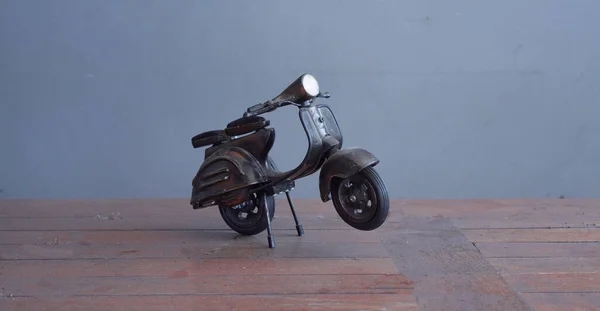 Closeup Model Motorbike Wooden Table — Stock Photo, Image