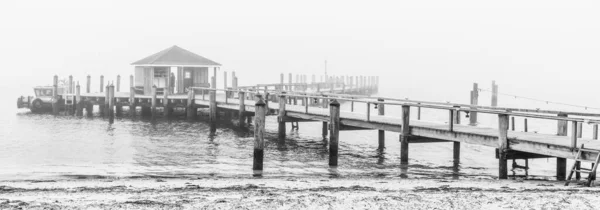 Una Bella Foto Lungo Molo Legno Cape Cod Hyannis Darsena — Foto Stock