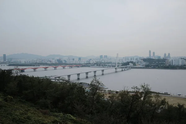 Blick Auf Eine Schöne Brücke Über Dem Wasser Seoul Südkorea — Stockfoto