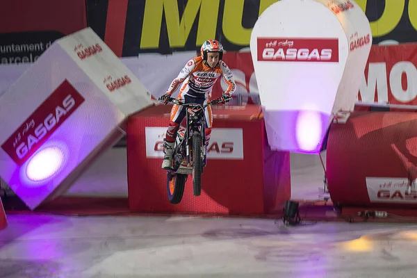 西班牙试骑摩托车夺得锦标赛冠军 Montesa Cota 4Rt案的审判 — 图库照片