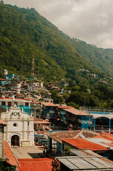 グアテマラ グアテマラ 中央アメリカのサンタカタリナ パロポの小さな町の魅惑的な風景 — ストック写真