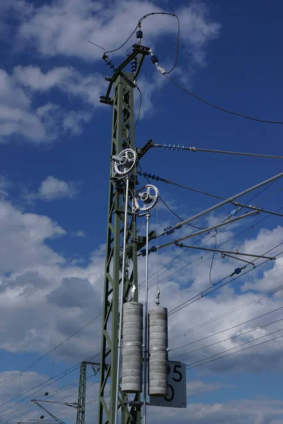 Sistema Tensión Una Línea Aérea Del Main Weser Bahn Westbahnhof —  Fotos de Stock