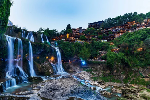 Ein Malerischer Blick Auf Den Wasserfall Der Alten Stadt Furong — Stockfoto