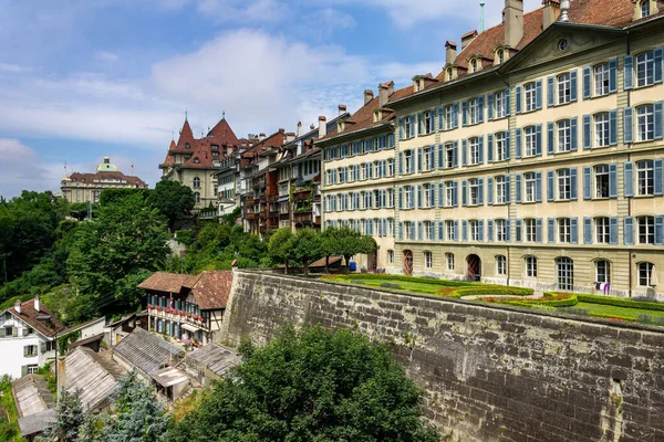 瑞士伯尔尼历史建筑的立面 — 图库照片
