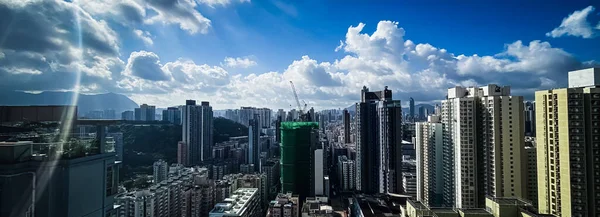 Una Vista Panoramica Sullo Skyline Hong Kong Una Giornata Sole — Foto Stock