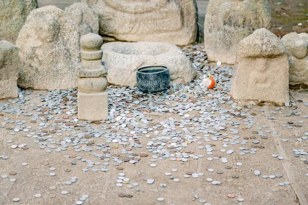 Closeup Shot Wish Coins Prayer Place Kyoto Japan — Stock Photo, Image