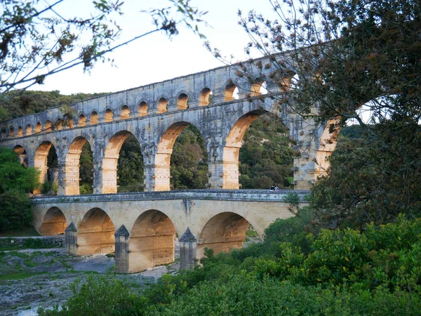 Piękne Zdjęcie Słynnego Pont Gard Akwedukt Zbudowany Wieku Południu Francji — Zdjęcie stockowe