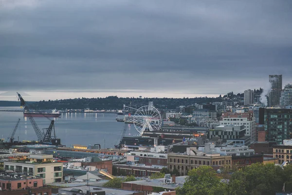 Aerial View Beautiful Seattle City Next Sea Big White Ferris — Stock Photo, Image