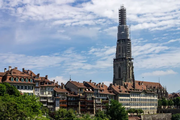 Fassade Historischer Gebäude Und Turm Des Doms Bern Schweiz — Stockfoto