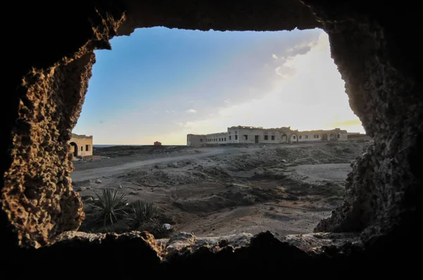 Bâtiments Abandonnés Une Base Militaire Coucher Soleil — Photo