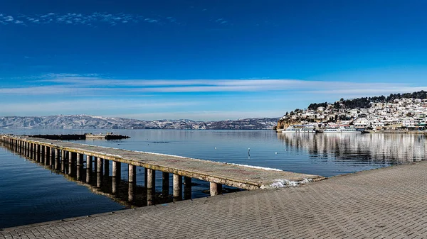 Mesmerizing View Small Bridge Ohrid Lake Macedonia Winter — Stock Photo, Image