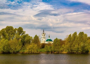 Kolomna, Rusya 'daki Kutsal Üçlü Kilisesi.