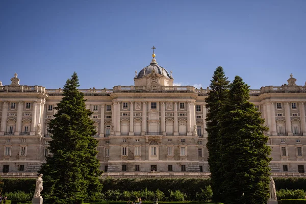 Palais Royal Madrid Espagne Sous Ciel Sans Nuages — Photo