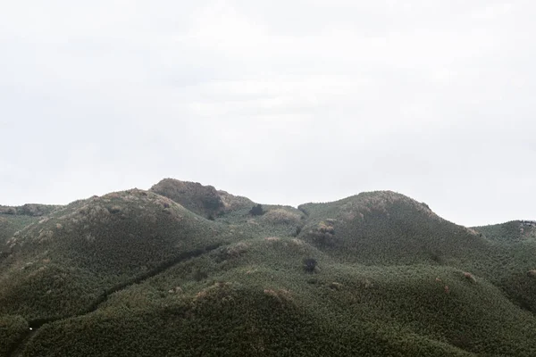 位于台湾太白山附近火山口的阳明山国家公园远足小径 — 图库照片