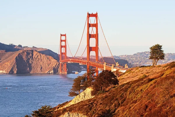 Aerial Shot Mostu Golden Gate San Francisco Dużą Ilością Ruchu — Zdjęcie stockowe