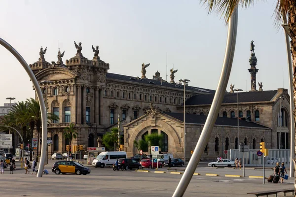 Una Calle Cerca Del Edificio Autoridad Histórica Del Almirante —  Fotos de Stock