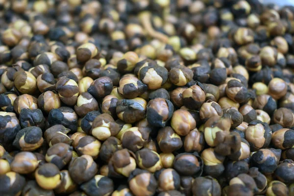 Closeup Tiro Grão Bico Frito Exibido Mercado — Fotografia de Stock